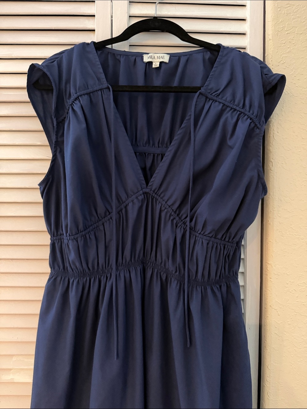 Mila Mae Navy V-Neck tie Gathered Waist Midi Dress size large - Picture 5 of 7